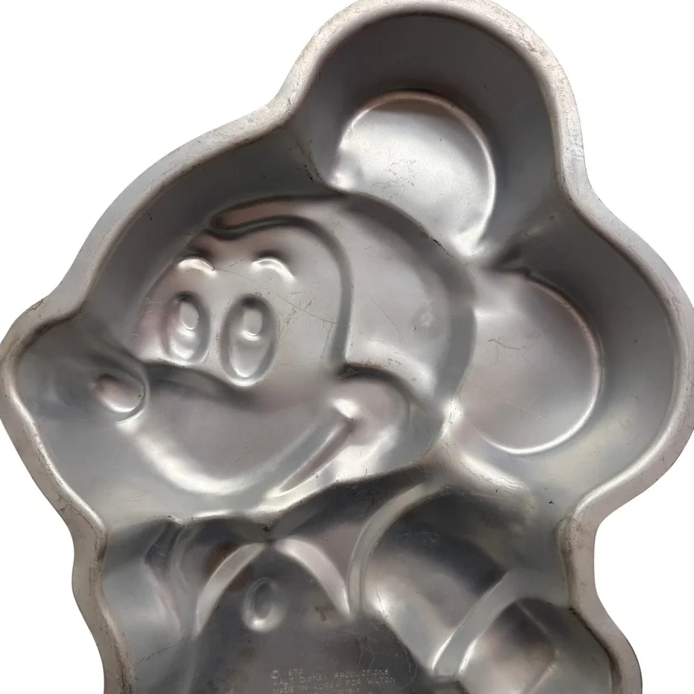 Vintage 1978 Wilton Mickey Mouse Full Body Cake Pan Mold 515-1805 Disney‎ Silver